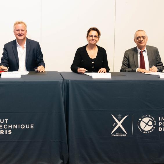 L’ONERA, l ’Institut Polytechnique de Paris, l’École polytechnique et l’ENSTA créent un pôle d’excellence dans la recherche Aéronautique, Espace et Défense